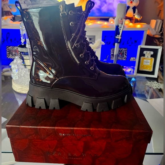 AKIRA Shoes - Azalea Wang combat boots.
